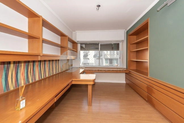 Imagem Apartamento com 4 Quartos à Venda, 283 m² em Moinhos De Vento - Porto Alegre