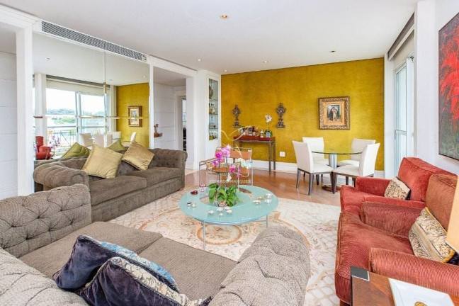 Imagem Apartamento com 3 Quartos à Venda, 257 m² em Moema - São Paulo