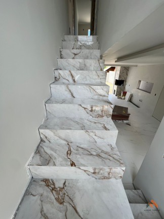Imagem Casa com 3 Quartos à Venda, 100 m²