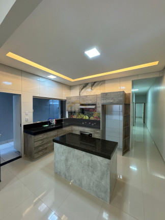 Imagem Casa com 3 Quartos à Venda, 130 m² em Setor Alto Do Vale - Goiânia