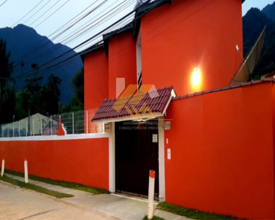 Imagem Sobrado com 7 Quartos à Venda, em Maresias - São Sebastião Imagem Sobrado com 7 Quartos à Venda, em Maresias - São Sebastião