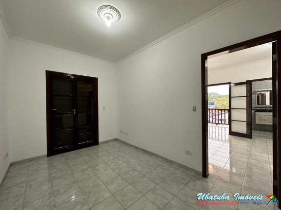 Imagem Casa com 4 Quartos à Venda, 154 m² em Centro - Ubatuba