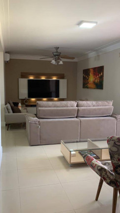 Imagem Casa com 4 Quartos à Venda, 1.032 m² em Jarinu