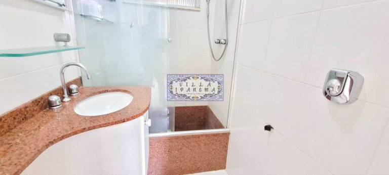 Imagem Apartamento com 1 Quarto à Venda, 55 m² em Copacabana - Rio De Janeiro Imagem Apartamento com 1 Quarto à Venda, 55 m² em Copacabana - Rio De Janeiro