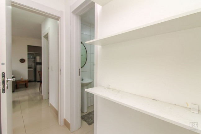 Imagem Imóvel com 2 Quartos à Venda, 56 m² em Cavalhada - Porto Alegre Imagem Imóvel com 2 Quartos à Venda, 56 m² em Cavalhada - Porto Alegre