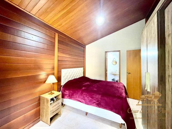 Imagem Casa com 2 Quartos para Temporada, 80 m² em Vale Encantado - Campos Do Jordão Imagem Casa com 2 Quartos para Temporada, 80 m² em Vale Encantado - Campos Do Jordão