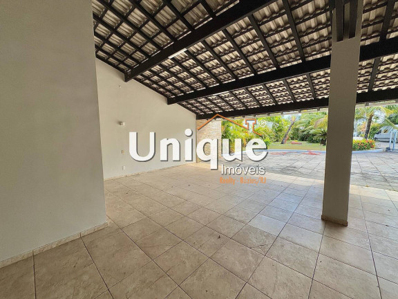 Imagem Casa com 5 Quartos à Venda, 2.000 m² em São Bento - Cabo Frio Imagem Casa com 5 Quartos à Venda, 2.000 m² em São Bento - Cabo Frio
