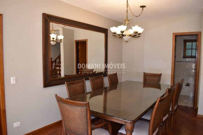Imagem Casa com 4 Quartos à Venda, 450 m² em Região De Capivari - Campos Do Jordão Imagem Casa com 4 Quartos à Venda, 450 m² em Região De Capivari - Campos Do Jordão