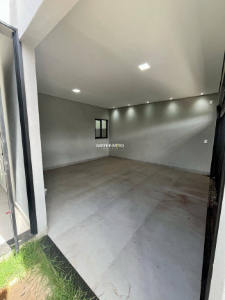 Imagem Casa com 3 Quartos à Venda, 140 m² Imagem Casa com 3 Quartos à Venda, 140 m²