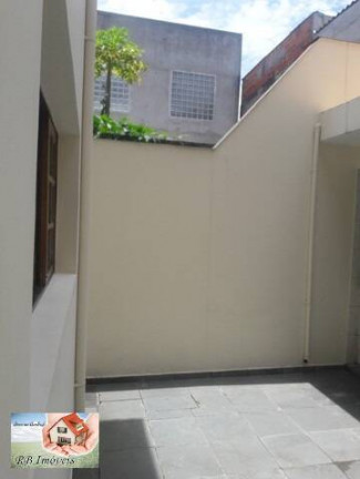Imagem Casa com 4 Quartos à Venda, 187 m² em Cidade São Jorge - Santo André Imagem Casa com 4 Quartos à Venda, 187 m² em Cidade São Jorge - Santo André