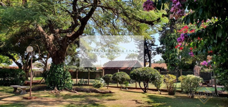 Imagem Casa com 4 Quartos à Venda, 2.065 m² em Chácara Peixe - Santa Cruz Do Rio Pardo Imagem Casa com 4 Quartos à Venda, 2.065 m² em Chácara Peixe - Santa Cruz Do Rio Pardo