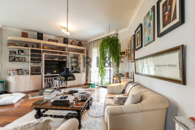 Imagem Apartamento com 4 Quartos à Venda, 242 m² em Moema - São Paulo Imagem Apartamento com 4 Quartos à Venda, 242 m² em Moema - São Paulo