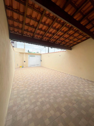 Imagem Casa com 3 Quartos à Venda, 250 m² em Vila Atlântica - Mongaguá Imagem Casa com 3 Quartos à Venda, 250 m² em Vila Atlântica - Mongaguá