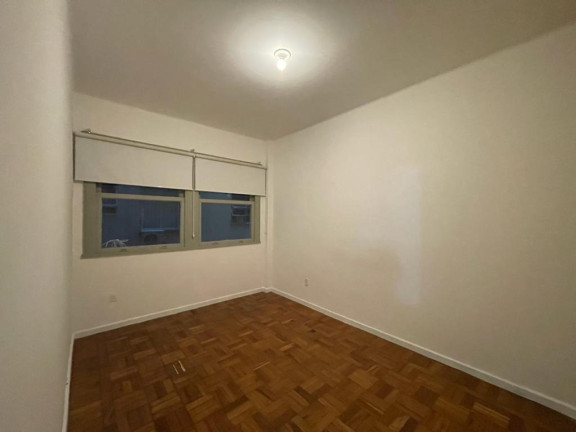 Imagem Apartamento com 3 Quartos à Venda, em Copacabana - Rio De Janeiro Imagem Apartamento com 3 Quartos à Venda, em Copacabana - Rio De Janeiro