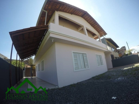 Imagem Sobrado com 4 Quartos à Venda, 220 m² em Centro - Balneário Barra Do Sul