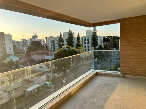 Imagem Apartamento com 3 Quartos à Venda, 133 m² em Ahú - Curitiba