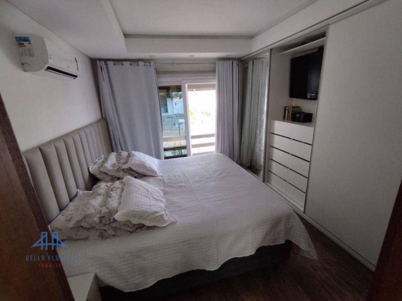 Imagem Casa com 3 Quartos à Venda, 280 m² em Trindade - Florianópolis Imagem Casa com 3 Quartos à Venda, 280 m² em Trindade - Florianópolis