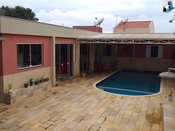 Imagem Casa com 4 Quartos à Venda, 250 m² em Vila Doutor Laurindo - Tatuí Imagem Casa com 4 Quartos à Venda, 250 m² em Vila Doutor Laurindo - Tatuí