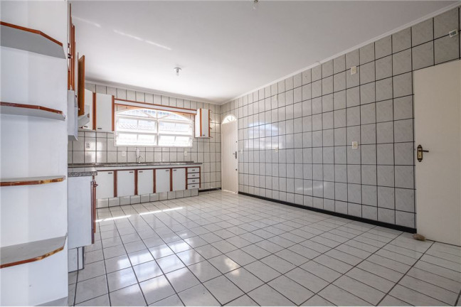Imagem Casa com 3 Quartos à Venda, em Pagani - Palhoça Imagem Casa com 3 Quartos à Venda, em Pagani - Palhoça