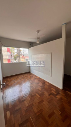 Imagem Casa com 3 Quartos para Alugar, 149 m² em Fabrício - Uberaba Imagem Casa com 3 Quartos para Alugar, 149 m² em Fabrício - Uberaba