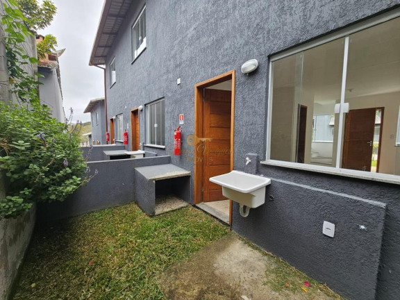 Imagem Casa com 2 Quartos à Venda, 54 m² em Cascata Do Imbuí - Teresópolis Imagem Casa com 2 Quartos à Venda, 54 m² em Cascata Do Imbuí - Teresópolis
