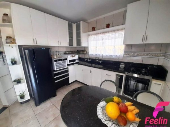 Imagem Casa com 3 Quartos à Venda, 228 m² em Ribeirão Da Ilha - Florianópolis Imagem Casa com 3 Quartos à Venda, 228 m² em Ribeirão Da Ilha - Florianópolis