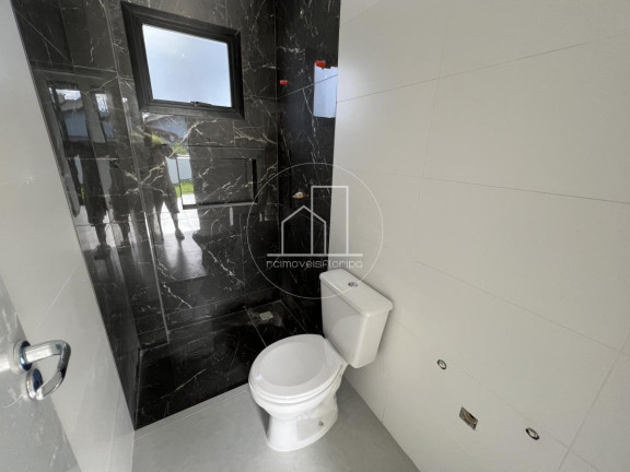 Imagem Casa com 3 Quartos à Venda, 224 m² em Ingleses Do Rio Vermelho - Florianópolis