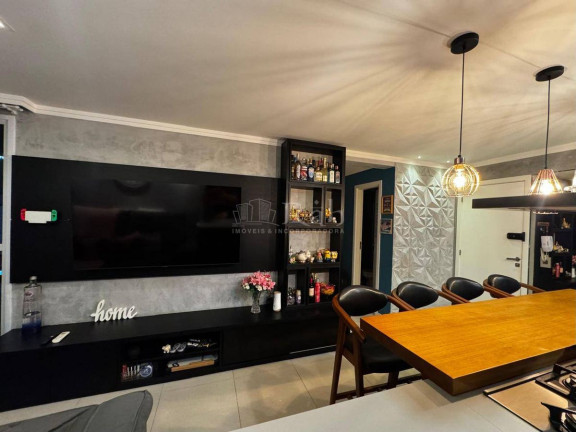 Imagem Apartamento com 2 Quartos à Venda, 65 m² em Nações - Balneário Camboriú