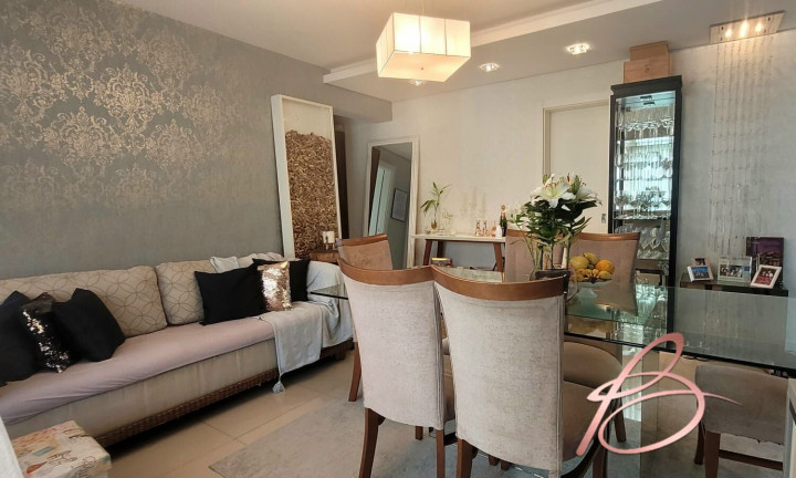 Imagem Apartamento com 2 Quartos à Venda, 66 m² em Ressacada - Itajaí