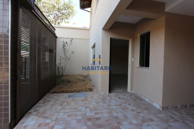 Imagem Casa com 3 Quartos à Venda, 184 m² em Diamante (barreiro) - Belo Horizonte Imagem Casa com 3 Quartos à Venda, 184 m² em Diamante (barreiro) - Belo Horizonte