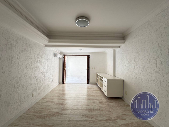 Imagem Apartamento com 3 Quartos para Alugar, 260 m² em Centro - Balneário Camboriú Imagem Apartamento com 3 Quartos para Alugar, 260 m² em Centro - Balneário Camboriú