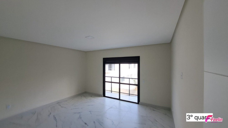 Imagem Casa com 3 Quartos à Venda, 179 m² em Canasvieiras - Florianópolis Imagem Casa com 3 Quartos à Venda, 179 m² em Canasvieiras - Florianópolis