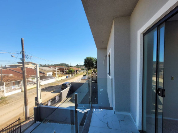 Imagem Sobrado com 3 Quartos à Venda, 100 m² em Centro - Barra Velha Imagem Sobrado com 3 Quartos à Venda, 100 m² em Centro - Barra Velha