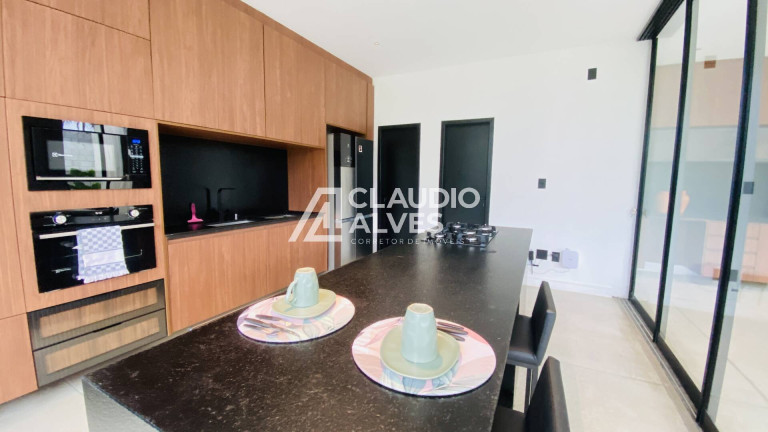 Imagem Casa com 3 Quartos à Venda, 300 m² em Sim - Feira De Santana Imagem Casa com 3 Quartos à Venda, 300 m² em Sim - Feira De Santana
