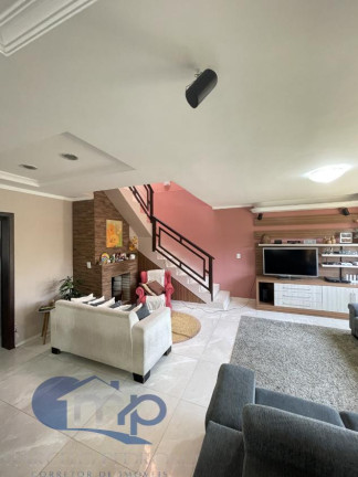 Imagem Casa com 4 Quartos à Venda, 240 m² em Centro - Torres Imagem Casa com 4 Quartos à Venda, 240 m² em Centro - Torres