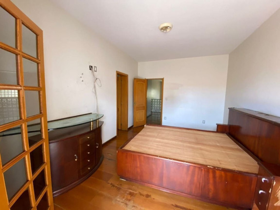 Imagem Casa com 4 Quartos à Venda, 346 m² em Jardim Patrícia - Uberlândia Imagem Casa com 4 Quartos à Venda, 346 m² em Jardim Patrícia - Uberlândia