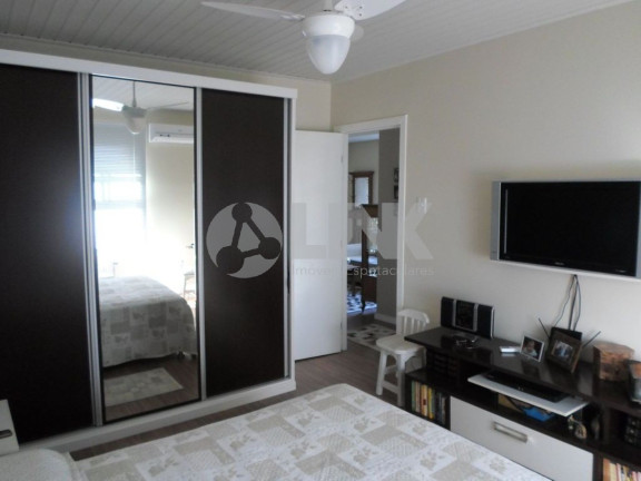 Imagem Apartamento com 2 Quartos à Venda, 54 m² em Mont Serrat - Porto Alegre Imagem Apartamento com 2 Quartos à Venda, 54 m² em Mont Serrat - Porto Alegre