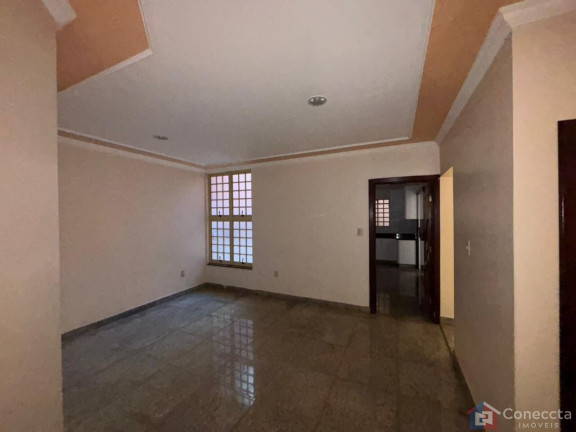 Imagem Sobrado com 3 Quartos para Alugar, 120 m² em Centro - Patos De Minas Imagem Sobrado com 3 Quartos para Alugar, 120 m² em Centro - Patos De Minas