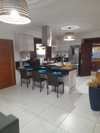 Imagem Casa com 3 Quartos à Venda, 305 m² em Imediações Do Anel Viário De Pipa - Tibau Do Sul Imagem Casa com 3 Quartos à Venda, 305 m² em Imediações Do Anel Viário De Pipa - Tibau Do Sul