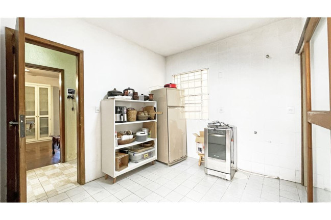 Imagem Casa com 2 Quartos à Venda, 302 m² em Partenon - Porto Alegre Imagem Casa com 2 Quartos à Venda, 302 m² em Partenon - Porto Alegre