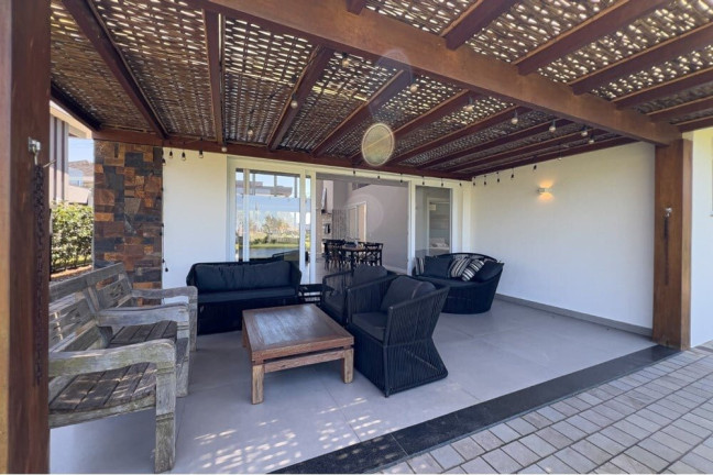 Imagem Casa com 4 Quartos à Venda, 267 m² em Centro - Xangri-lá