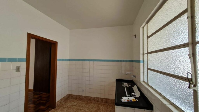 Imagem Apartamento com 2 Quartos à Venda, em Passo Da Areia - Porto Alegre Imagem Apartamento com 2 Quartos à Venda, em Passo Da Areia - Porto Alegre