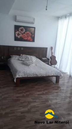 Imagem Casa com 3 Quartos à Venda, 350 m² em Piratininga - Niterói