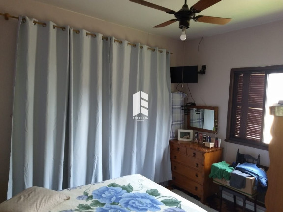 Imagem Casa com 3 Quartos à Venda, em Centro - Santa Maria Imagem Casa com 3 Quartos à Venda, em Centro - Santa Maria