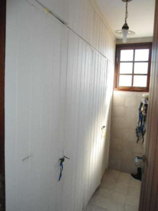Imagem Casa com 4 Quartos à Venda, em Itaigara - Salvador Imagem Casa com 4 Quartos à Venda, em Itaigara - Salvador