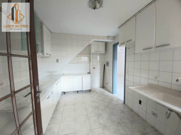 Imagem Sobrado com 3 Quartos à Venda, 123 m² em Novo Mundo - Curitiba