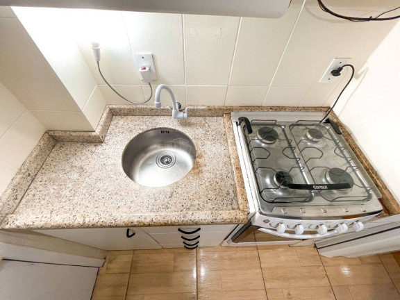 Imagem Kitnet com 1 Quarto à Venda, 28 m² em Vila Real - Balneário Camboriú Imagem Kitnet com 1 Quarto à Venda, 28 m² em Vila Real - Balneário Camboriú