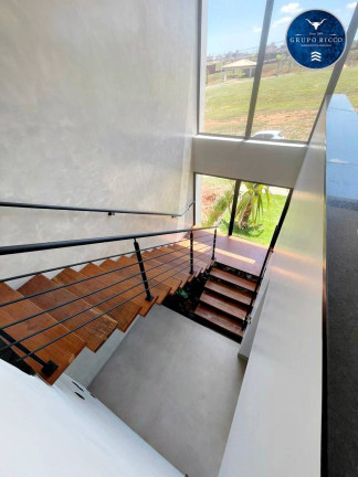 Imagem Casa de Condomínio com 3 Quartos à Venda, 219 m² em Jardins Capri - Senador Canedo Imagem Casa de Condomínio com 3 Quartos à Venda, 219 m² em Jardins Capri - Senador Canedo