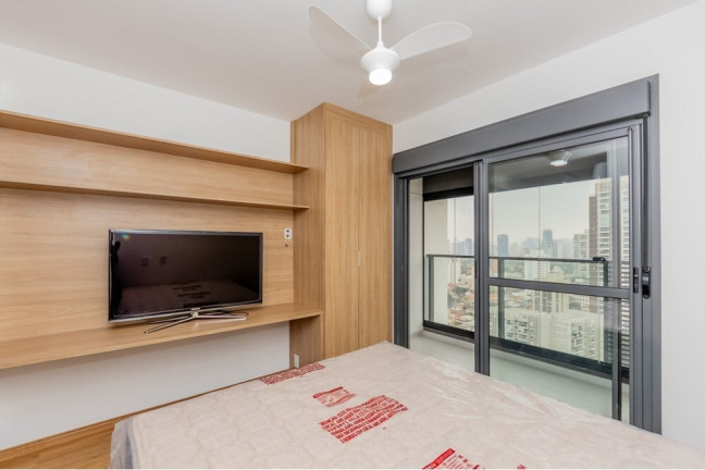 Imóvel com 1 Quarto à Venda, 25 m² em Jardim Das Acácias - São Paulo