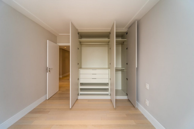 Imagem Imóvel com 3 Quartos à Venda, 212 m² em Vila Nova Conceição - São Paulo Imagem Imóvel com 3 Quartos à Venda, 212 m² em Vila Nova Conceição - São Paulo